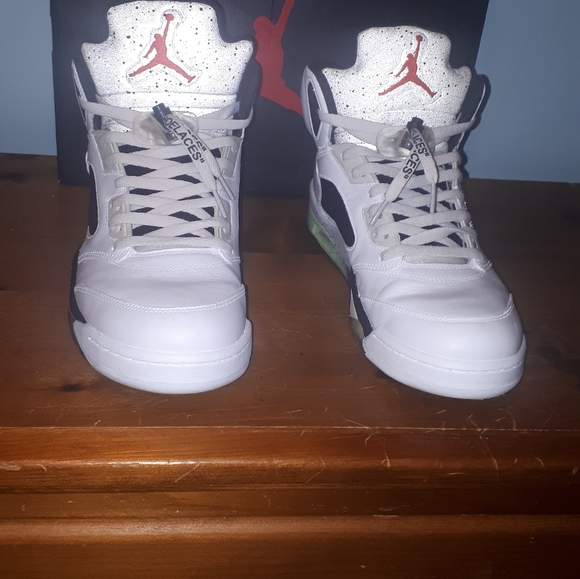 Shoes - Picture 5 of 13